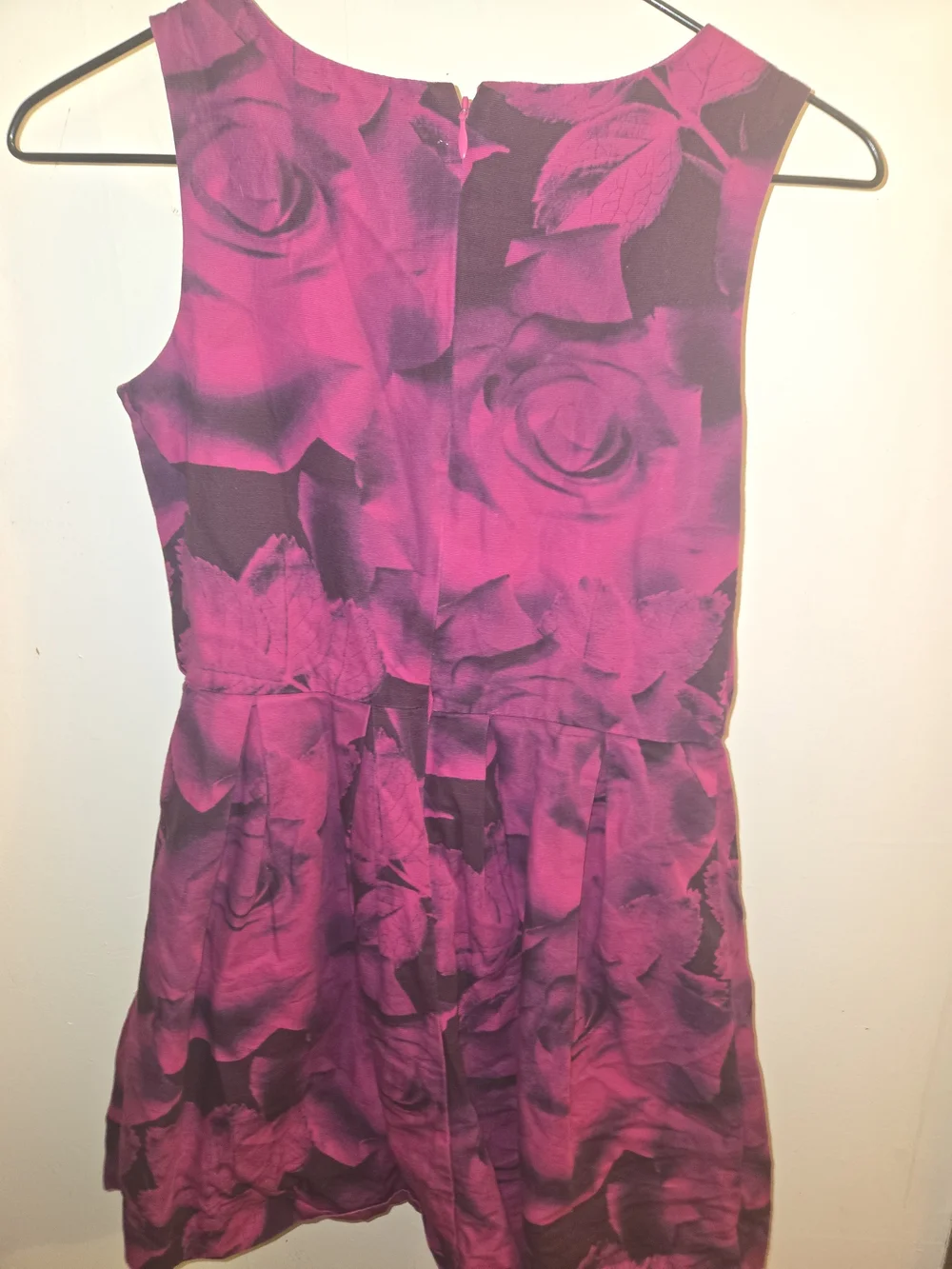 GAP Girls Sleeveless Floral Fit-and-Flare Dress in Magenta and Black